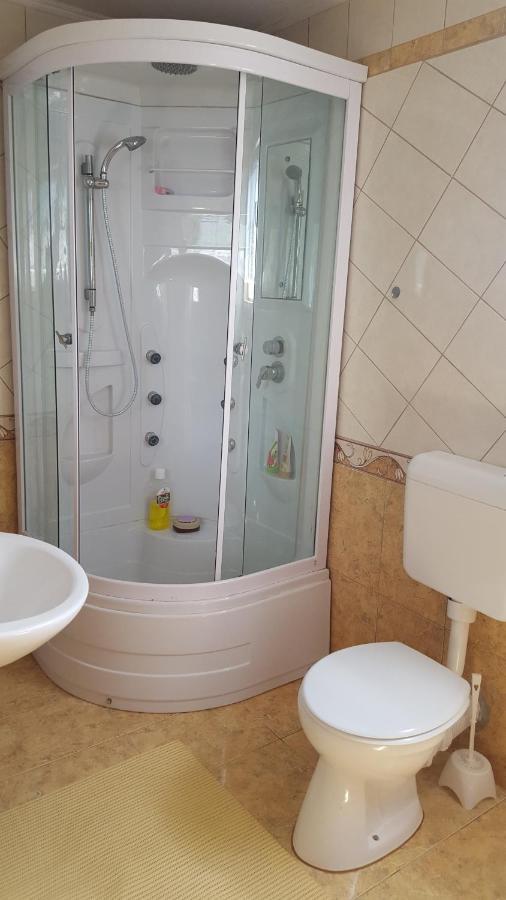 Studio Apartman SAJRA Kulen Vakuf Esterno foto
